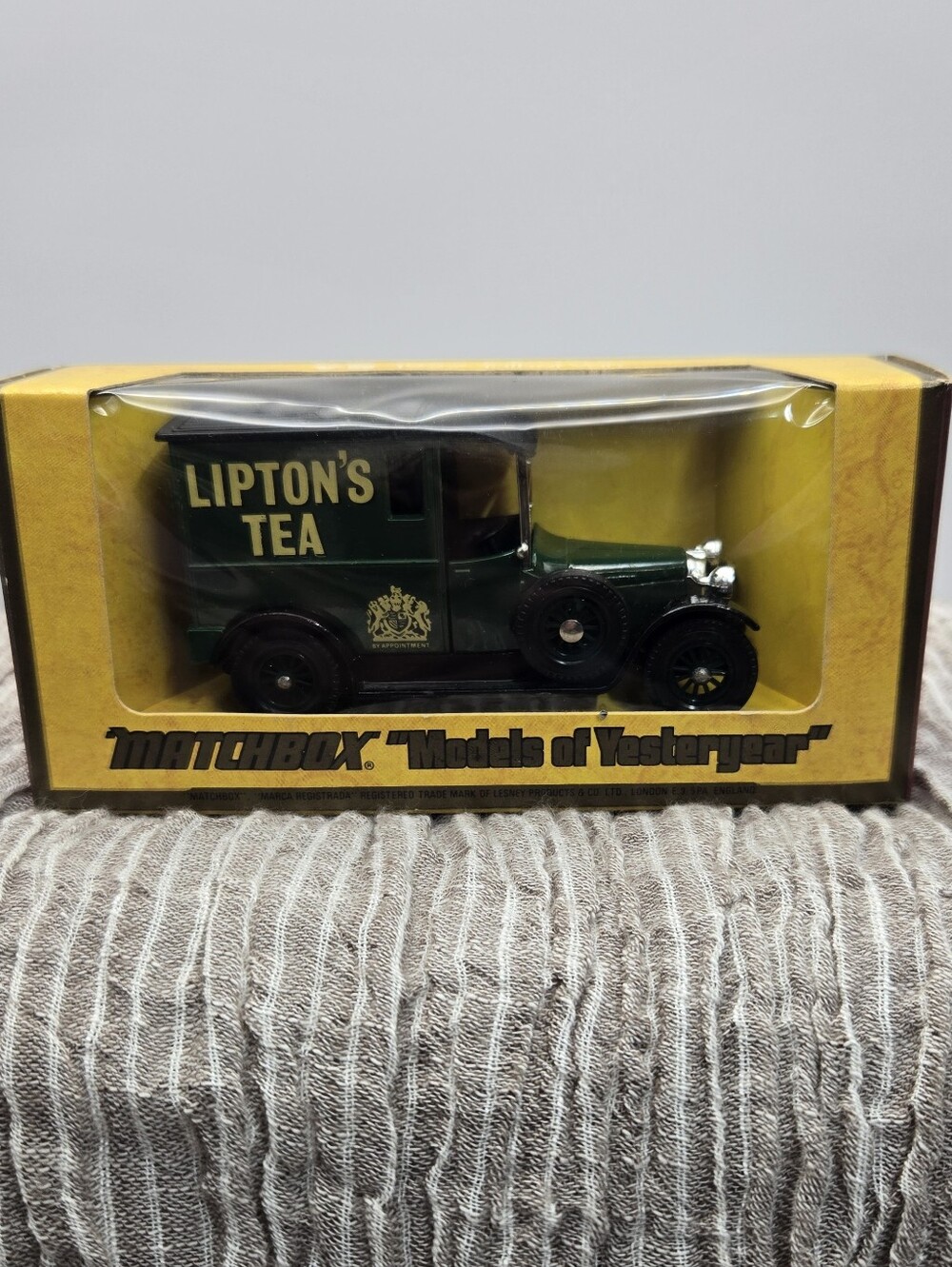 Vintage Matchbox Models of Yesteryear Diecast Y-5 1927 Talbot Van Lipton's Tea